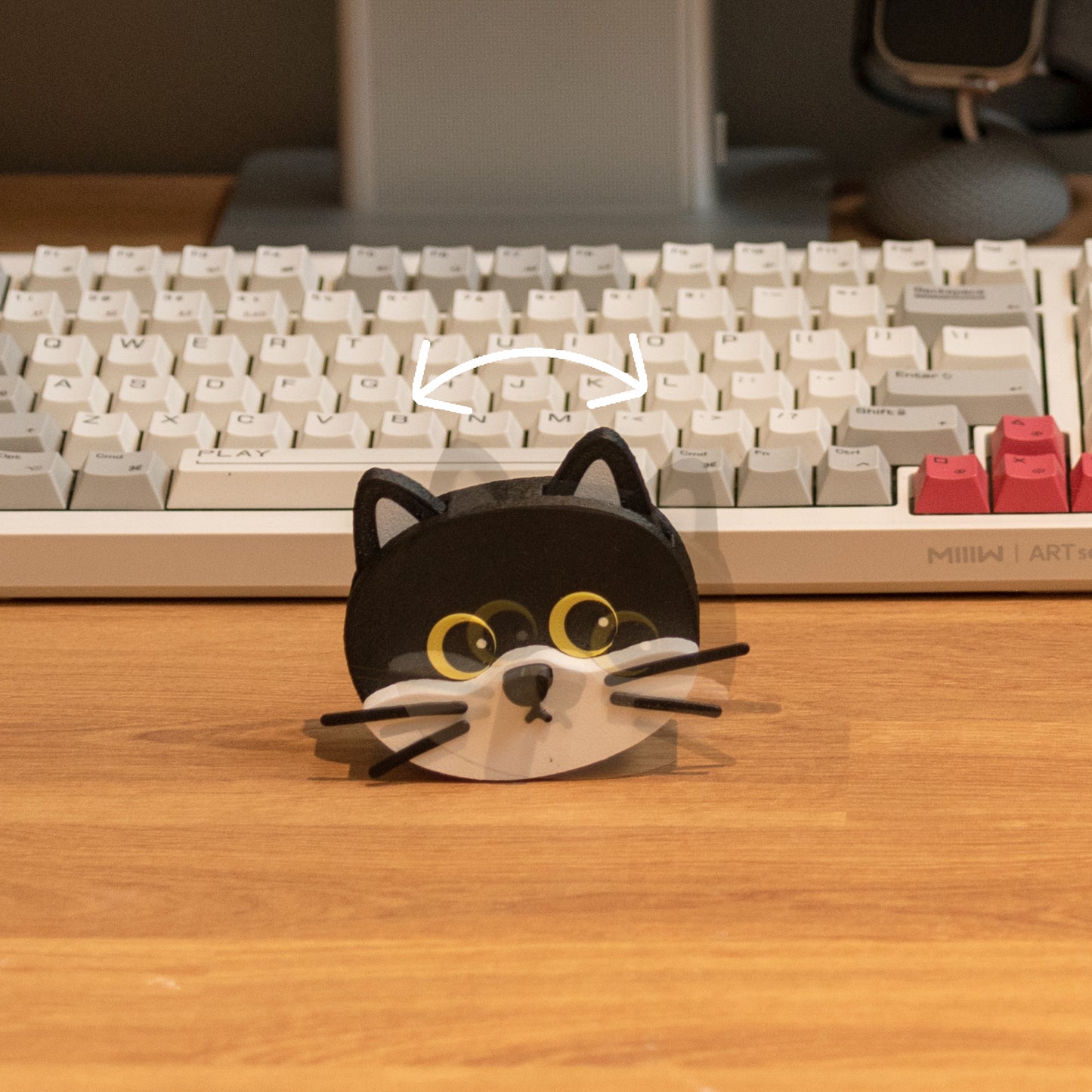 Kitten Nose-Press Fridge Magnet & Ornament